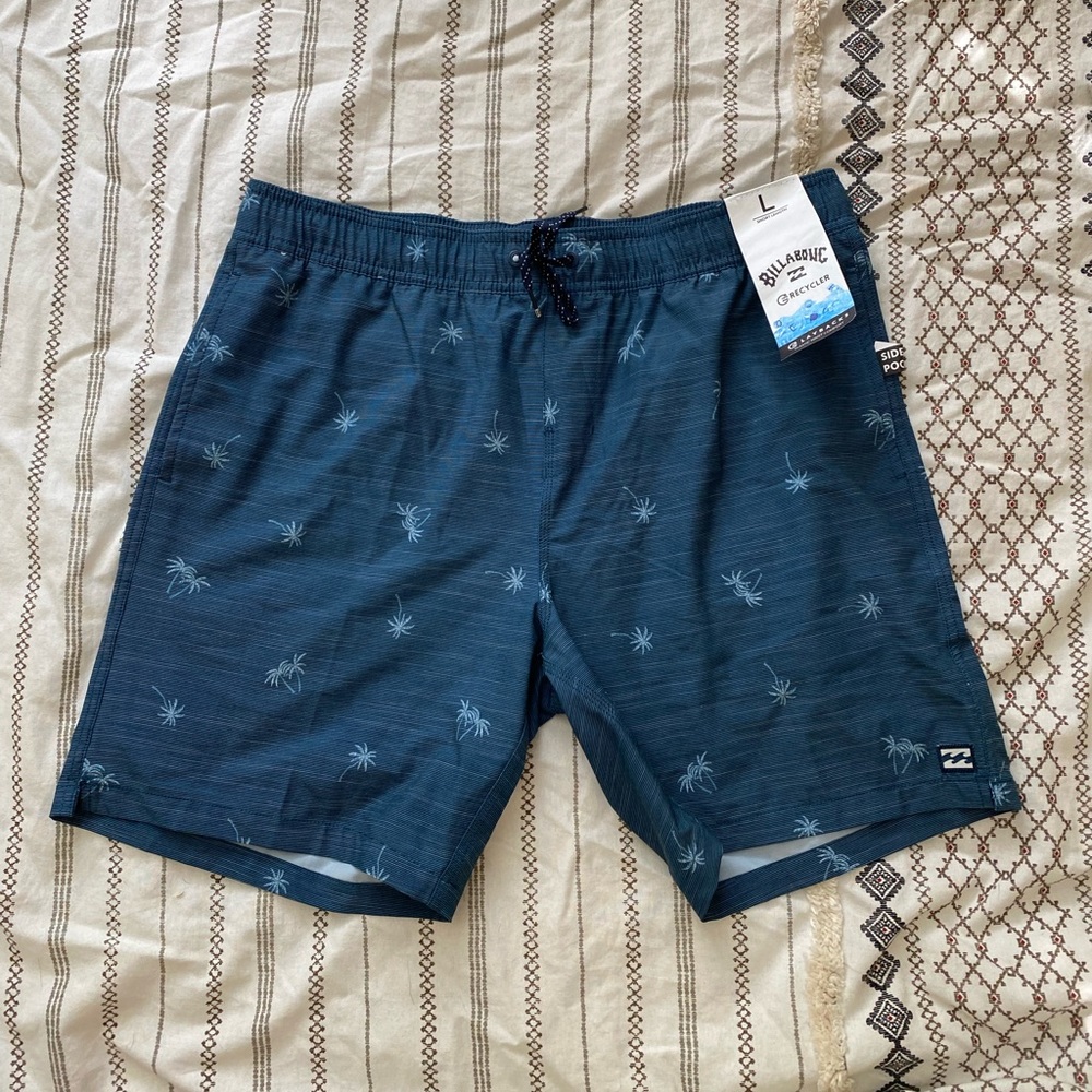 Billabong navy blue palm tree swim trunks size large